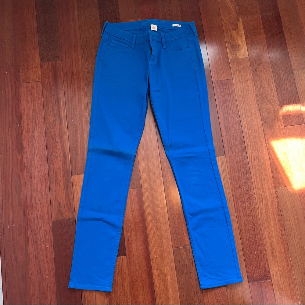 SALE! Arizona Jeans Co Super Skinny Jeans in Bright Blue. Worn Once! Size: 9.